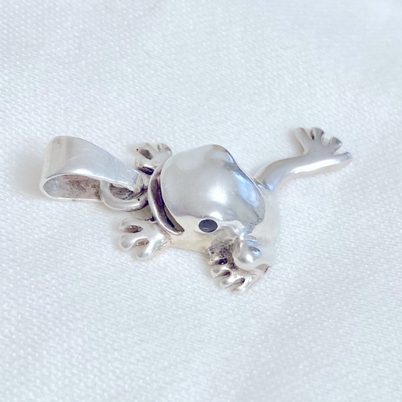 Sterling Silver Frog Pendant - Picture 1 of 3